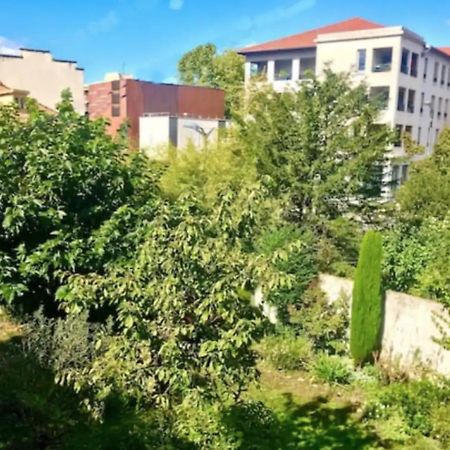 Le Balcon De Jules - Charmant Pied-A-Terre - Parking Possible Pour Vehicule De Moins De 4,40 M De Long Lyon Exterior photo